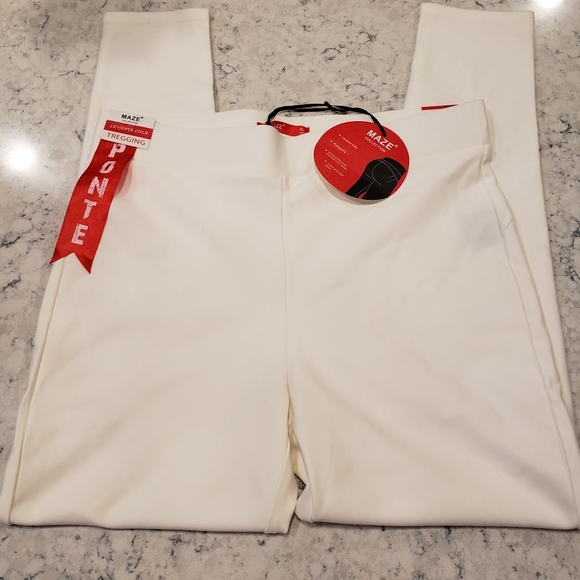 Nwt Maze Collection Levanta Cola Ponte 